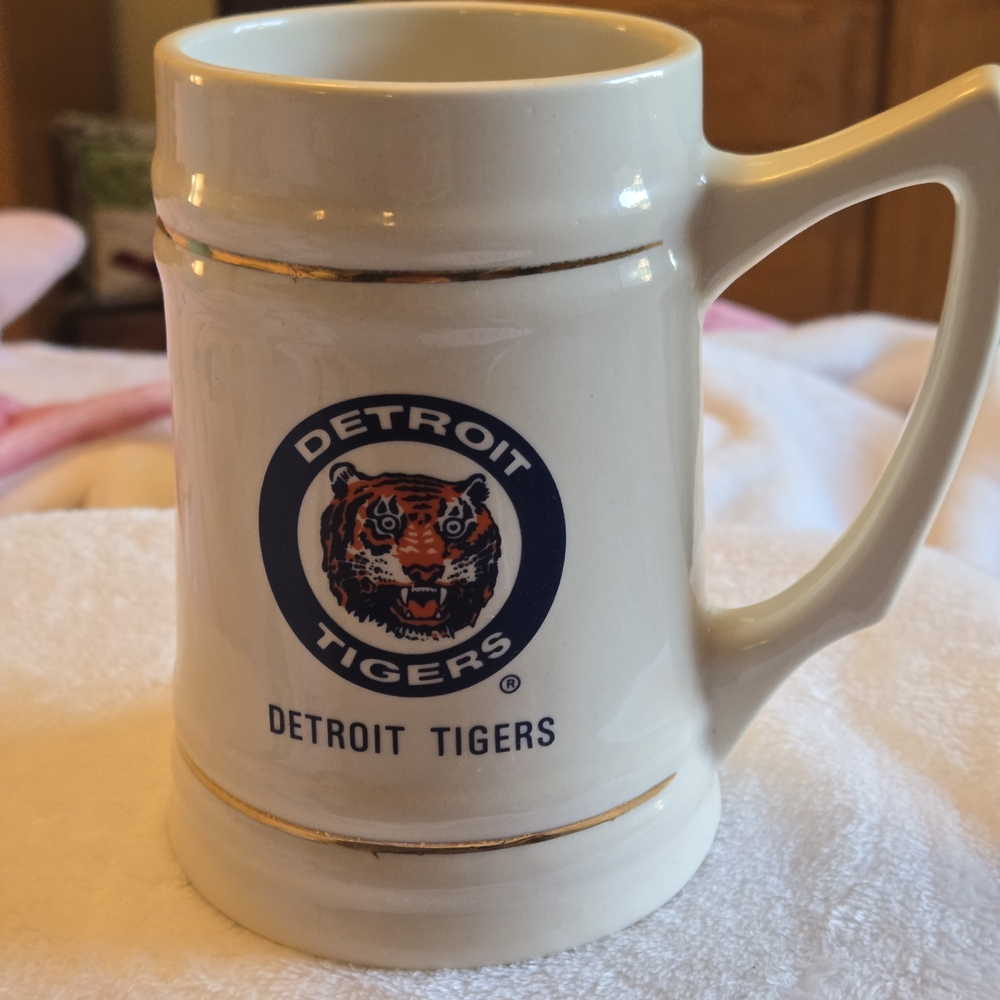 VGT NWOT Detroit Tigers Ceramic 16oz Coffee/Beer Mug